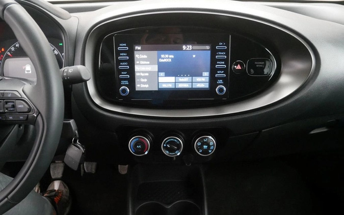 Toyota Aygo X cena 61899 przebieg: 33480, rok produkcji 2022 z Warszawa małe 154